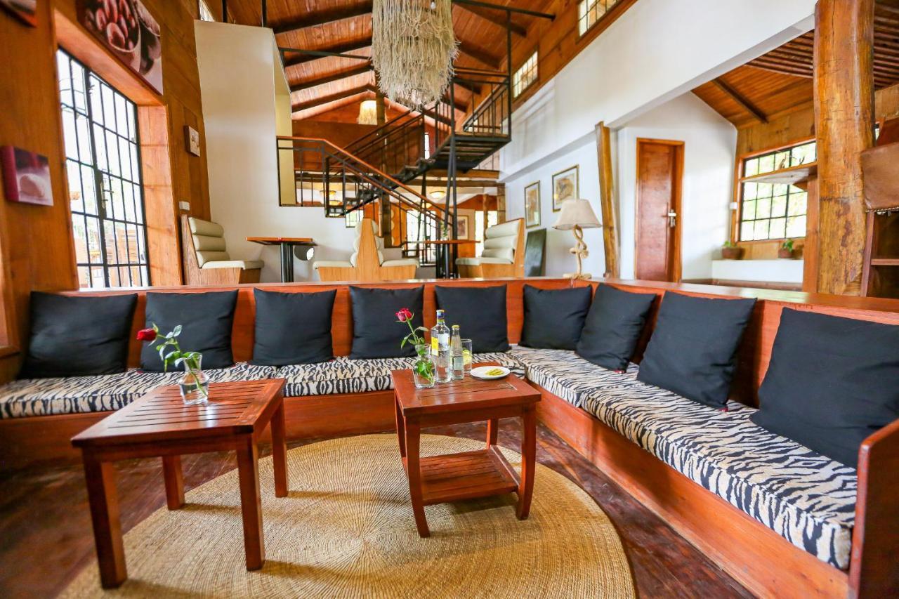 Mbugwe Lodge Arusha Esterno foto